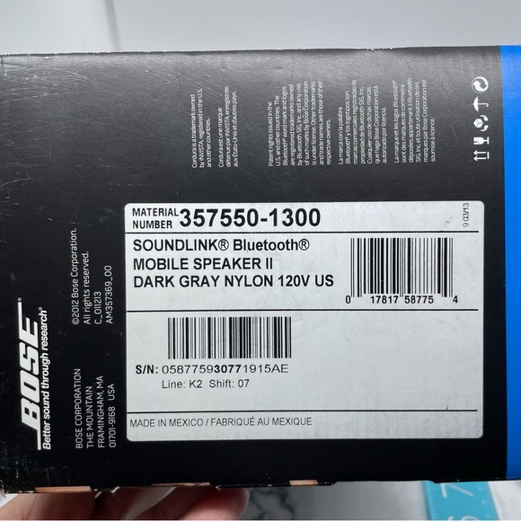 Bose SoundLink Bluetooth Mobile Speaker II Dark Gray Nylon with Box Cord Manual - Picture 11 of 12